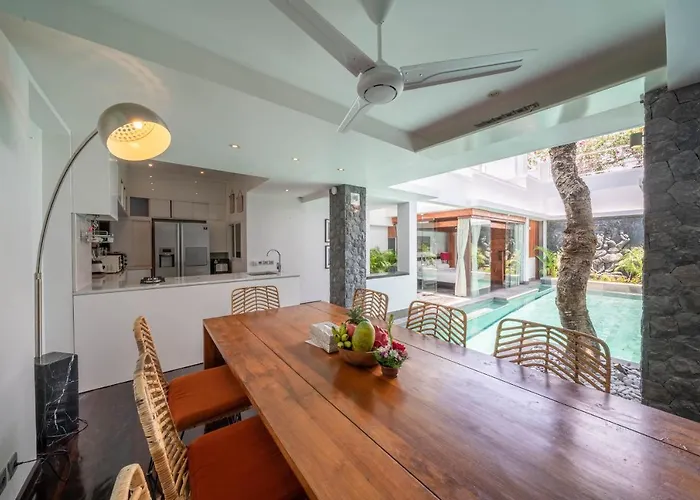 Villa Tykhe - Modern Balinese 4br Pool In Seminyak (Bali)