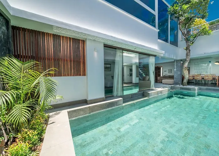 Tykhe - Modern Balinese 4br Pool In Seminyak (Bali)
