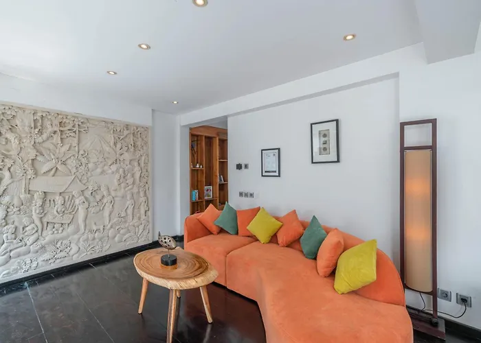 Villa Tykhe - Modern Balinese 4br Pool In