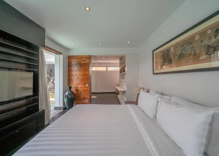 Tykhe - Modern Balinese 4br Pool In Seminyak (Bali)